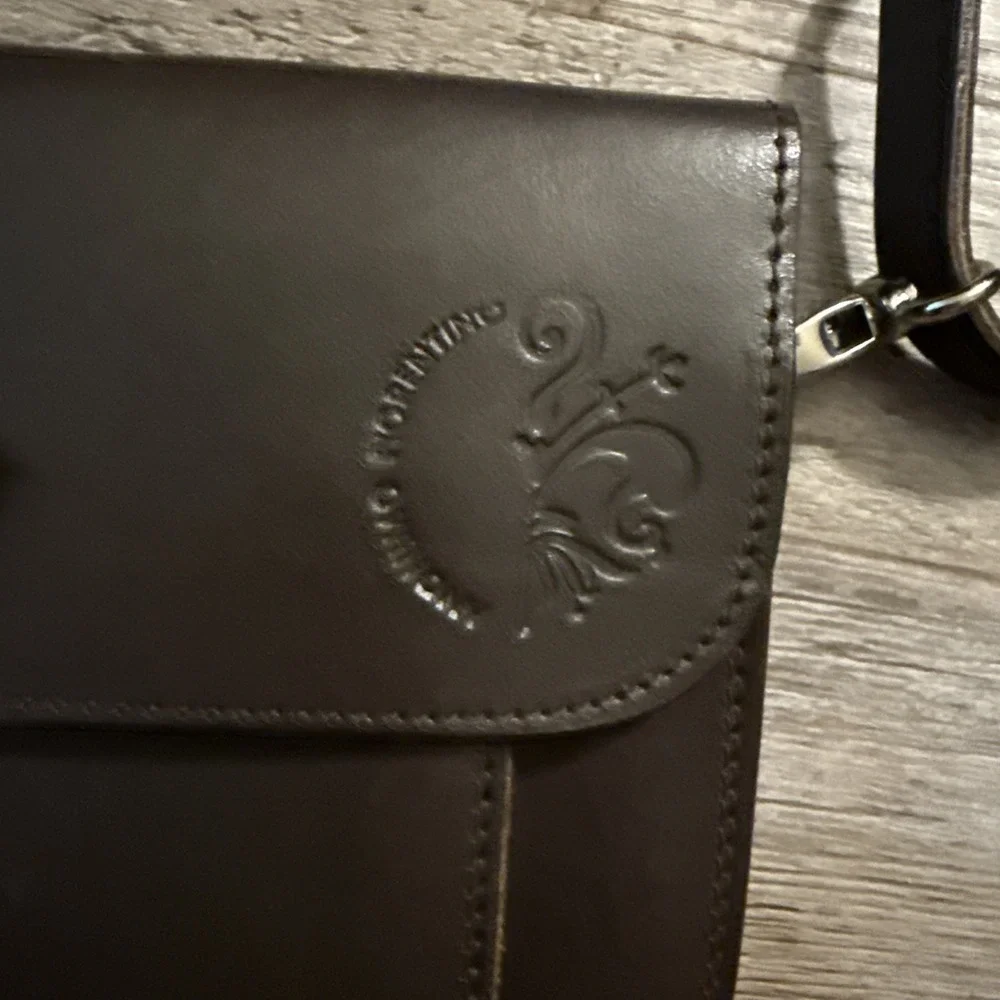 Anonimo Fiorentino Leather Crossbody Bag Brown Tongue And Slot Closure VTG SMALL